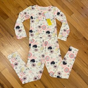 Bestaroo Pajama Set. Girls Size 8. Porcupine Meadow. NWT!!  95% Modal SO SOFT!